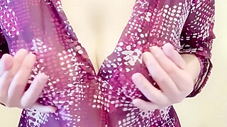 Japanese Beauty’s Luscious Boobs Provide an Ultimate Sensual Massage Experience