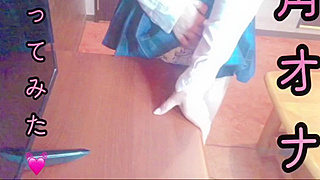 Japanese Beauty Masturbates Seductively on Desk
