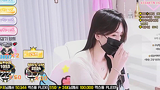 Japanese Teen 18+ Explores Forbidden Pleasures in Uncensored Solo Masturbation Session