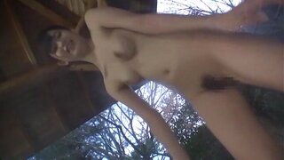 Gorgeous chick Mira Tamana enjoys hot sex in a bath outdoors 3