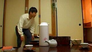 Nami Ishii Hot Japanese milf enjoys lots of cock