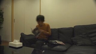 Lucky Asian stud gets his pole deep in hot babes wet cunt 3