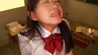 Delicious Japanese teen chick Kaho Mizuzaki stretches pussy for banging