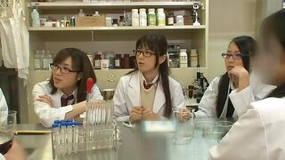 Teen schoolgirl friends in glasses help to jerk him off