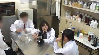 Teen schoolgirl friends in glasses help to jerk him off 4