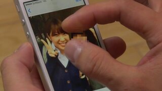 Harsh fuck on the couch with young Asian, Hitomi Inoue 4
