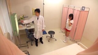 Vicious teen has her pussy penetrated 4