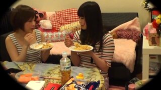 Sexy teen enjoys a kinky pussy licking 13